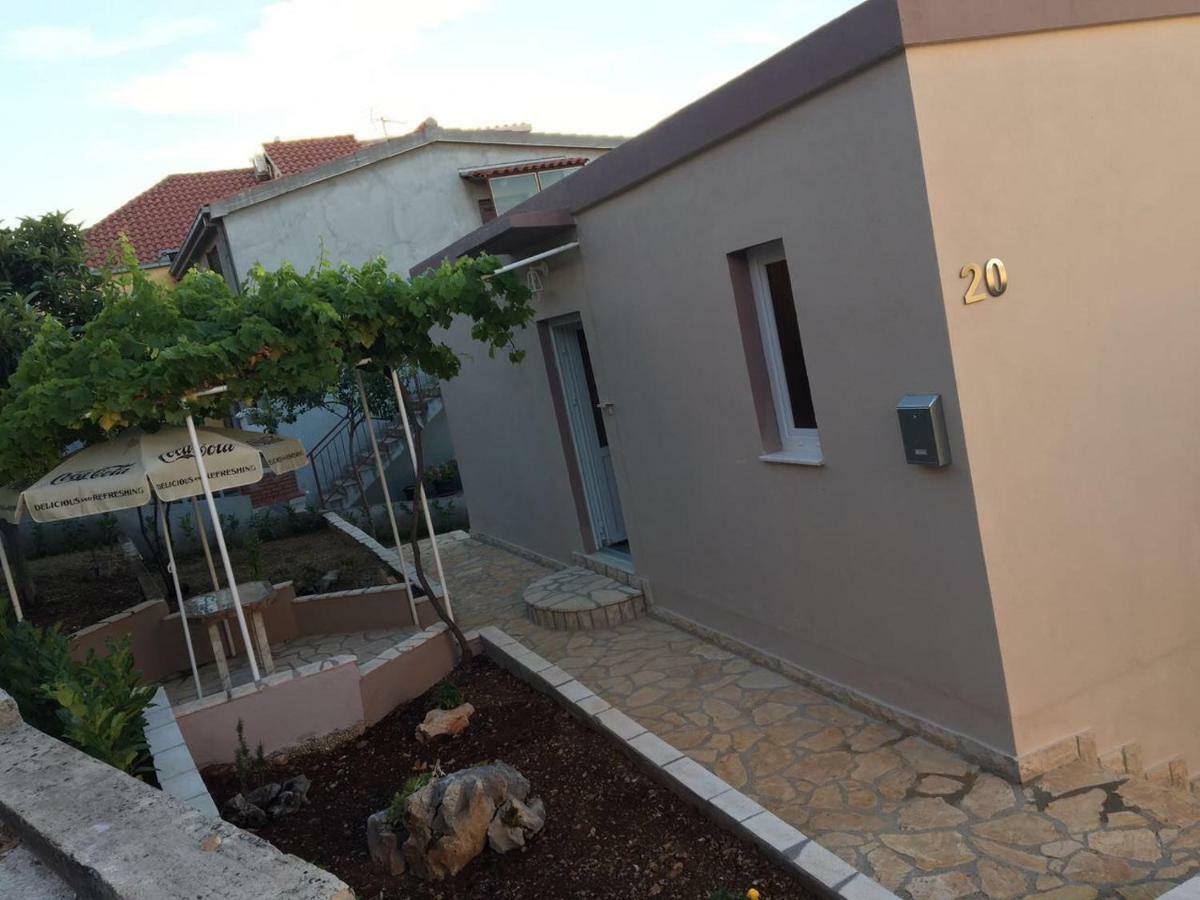 Apartman Ana Trogir Ngoại thất bức ảnh